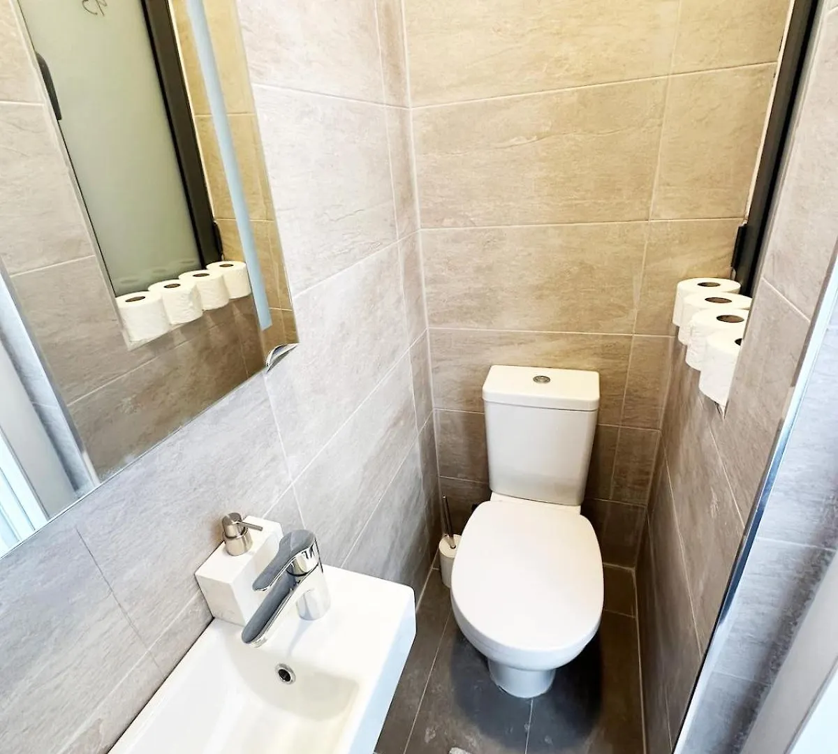 Stylish Retreat In Pacaville Saint Julian's