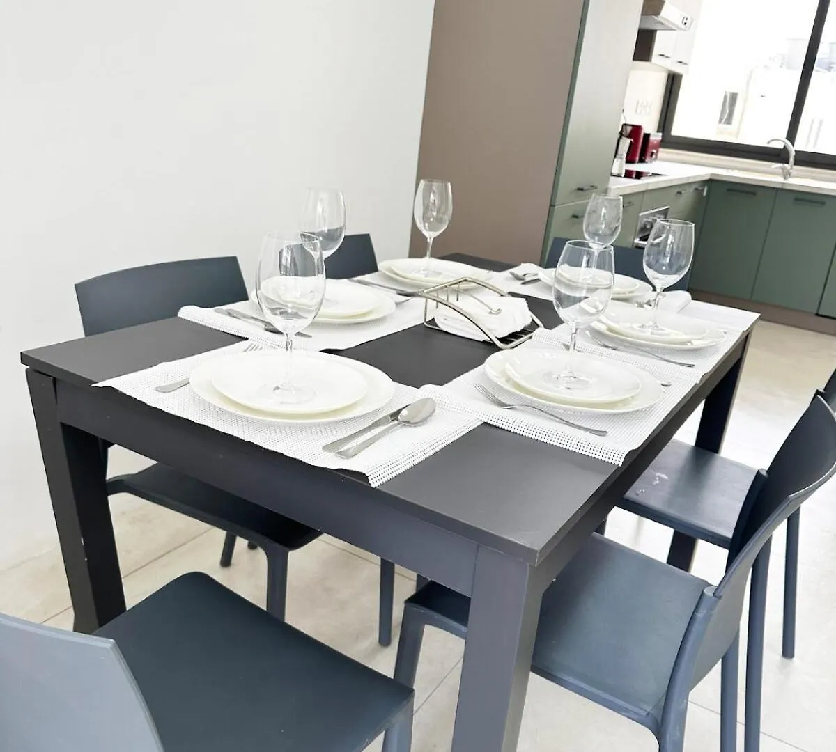 Apartment Stylish Retreat In Pacaville Saint Julian's